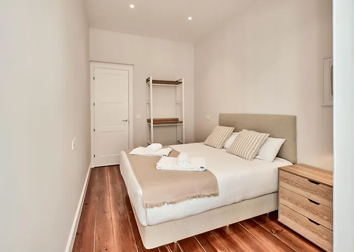 Pidolti Apartamento *